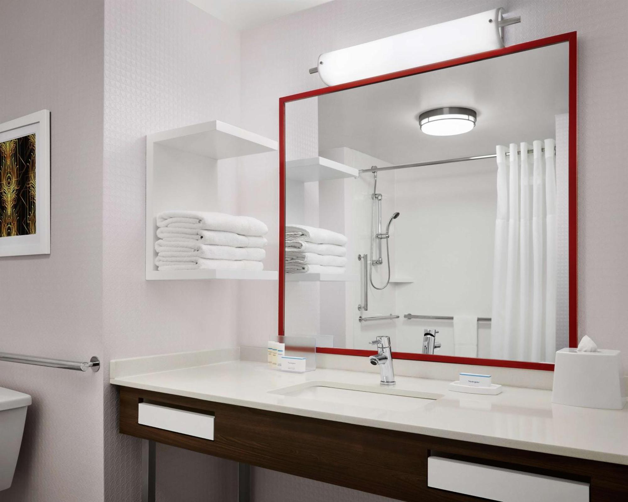 Pine Harbor Hampton Inn & Suites Charlotte Steele Creek Road, Nc מראה חיצוני תמונה