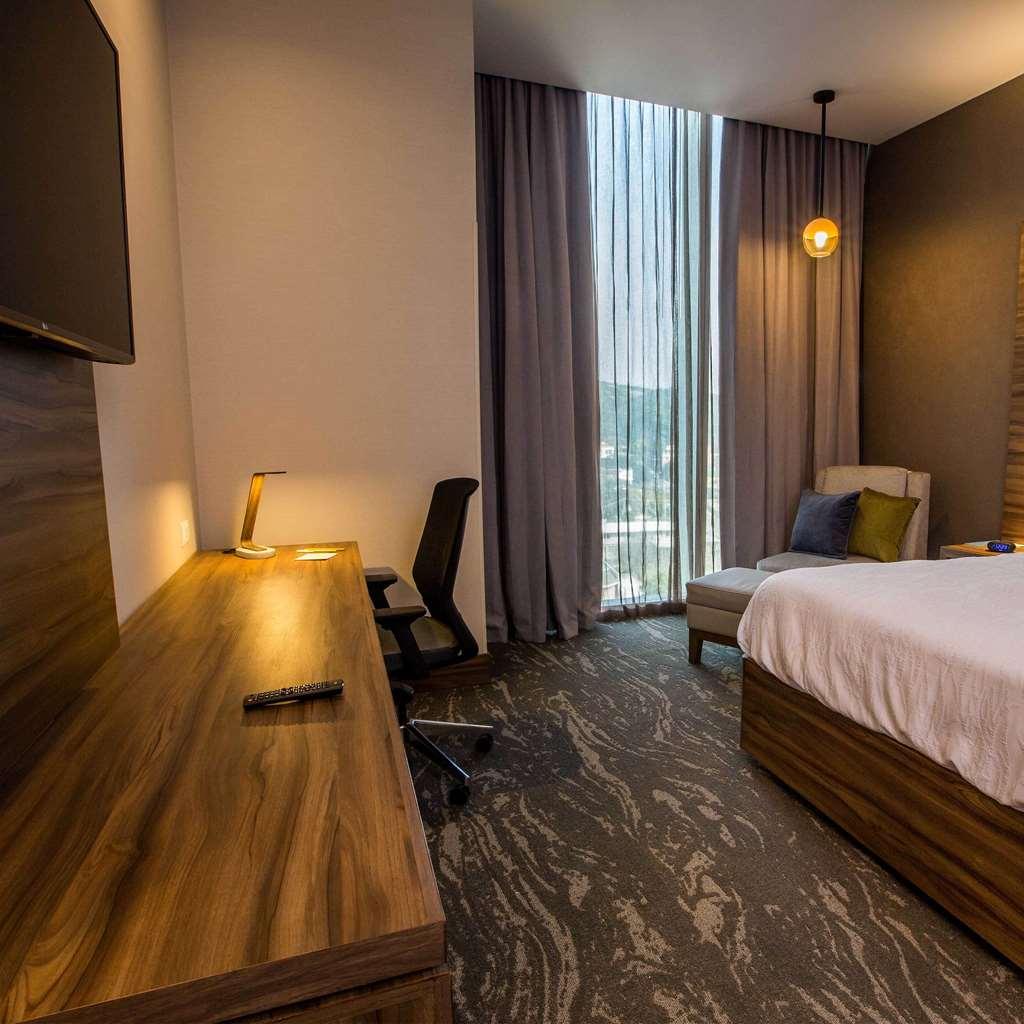 Pine Harbor Hampton Inn & Suites Charlotte Steele Creek Road, Nc חדר תמונה